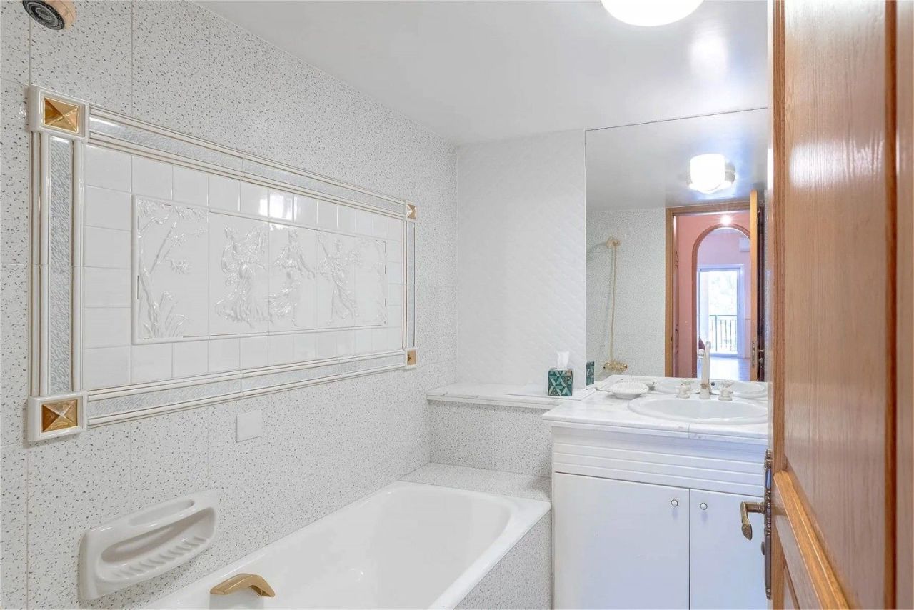 Вилла в Лимасоле, Кипр, 363 м² - фото 10