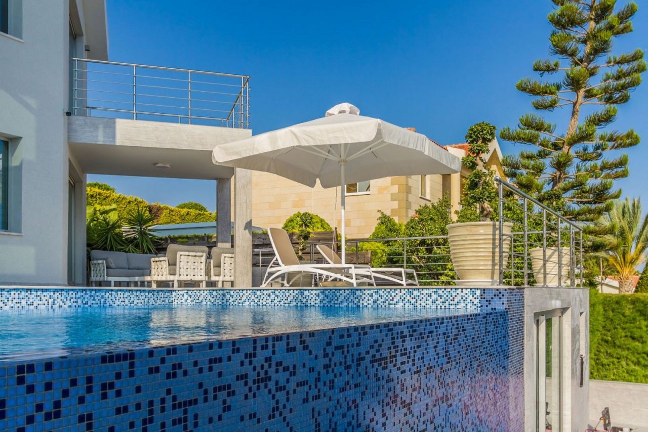 Вилла в Лимасоле, Кипр, 350 м² - фото 14