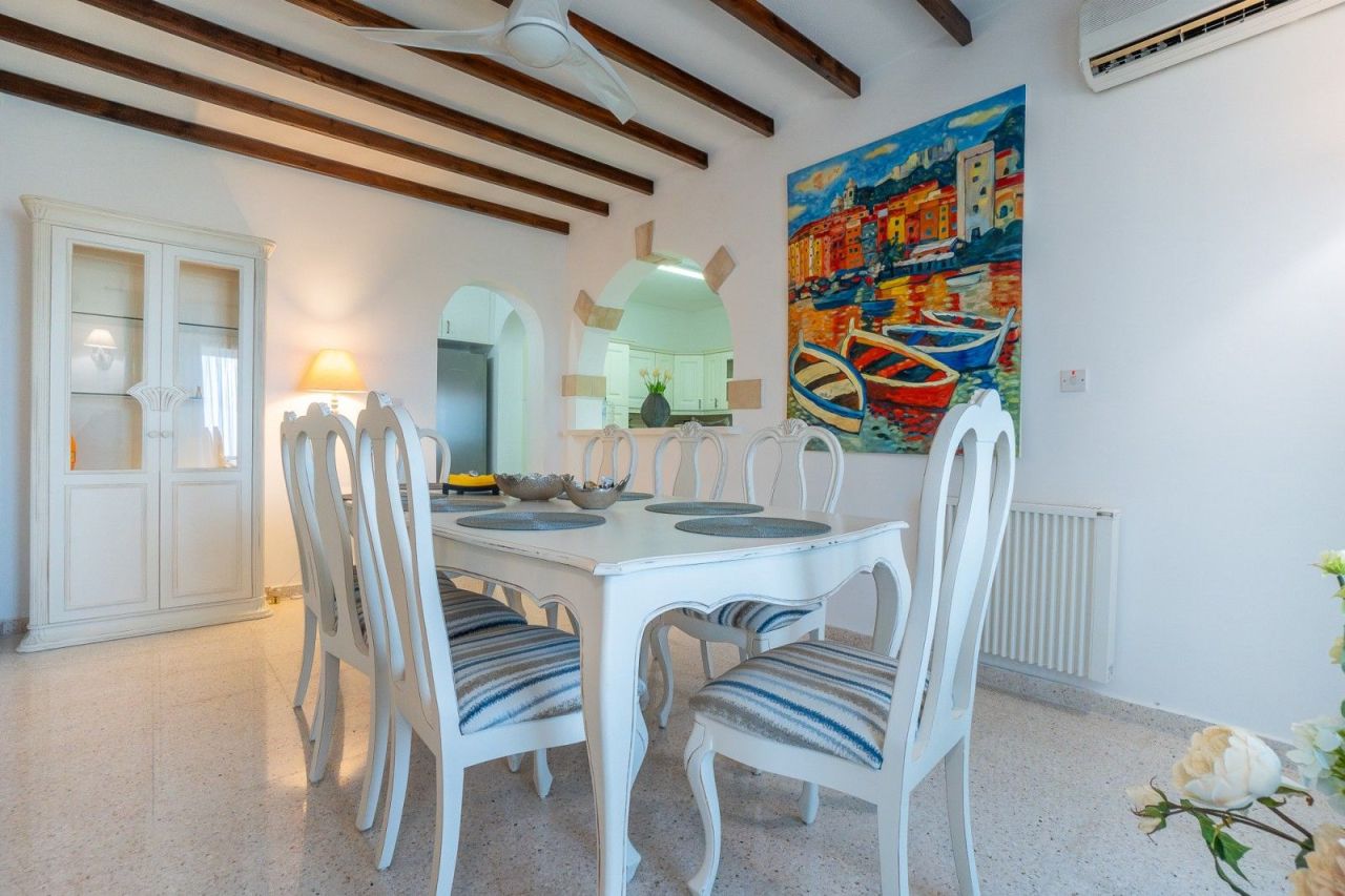 Вилла в Пафосе, Кипр, 210 м² - фото 14