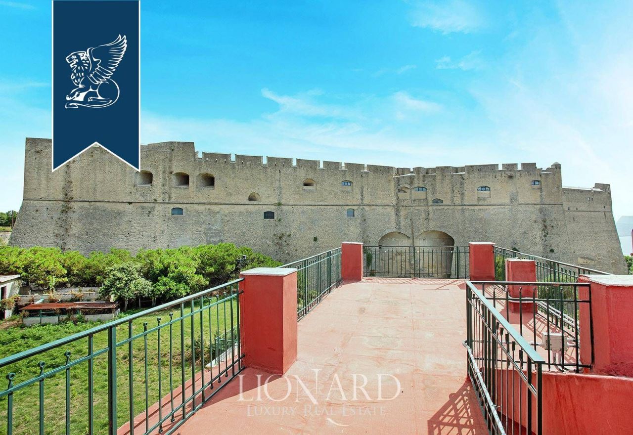 Вилла в Неаполе, Италия, 548 м² - фото 4