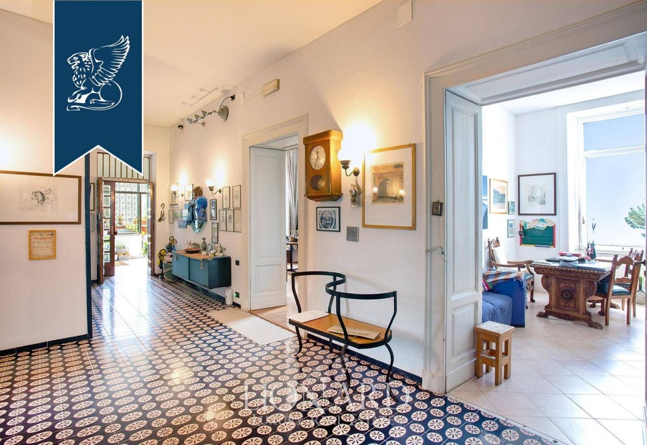 Вилла в Неаполе, Италия, 548 м² - фото 17