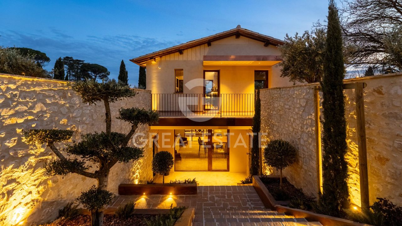 Отель, гостиница Bastia Umbra, Италия, 1 340 м² - фото 6