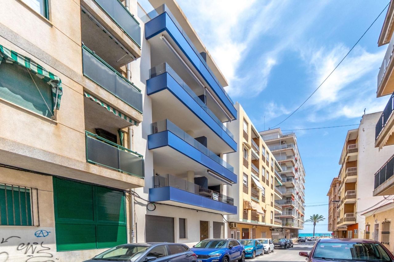 Квартира в Торревьехе, Испания, 103 м² - фото 1