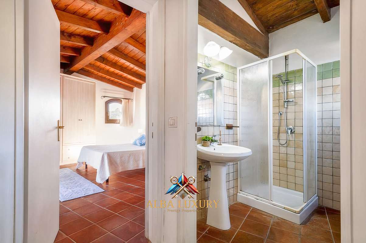 Вилла в Стинтино, Италия, 180 м² - фото 13