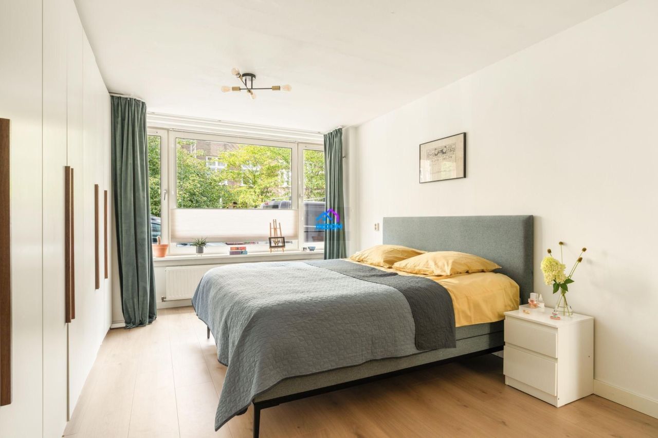 Апартаменты в Амстердаме, Нидерланды, 81 м² - фото 9