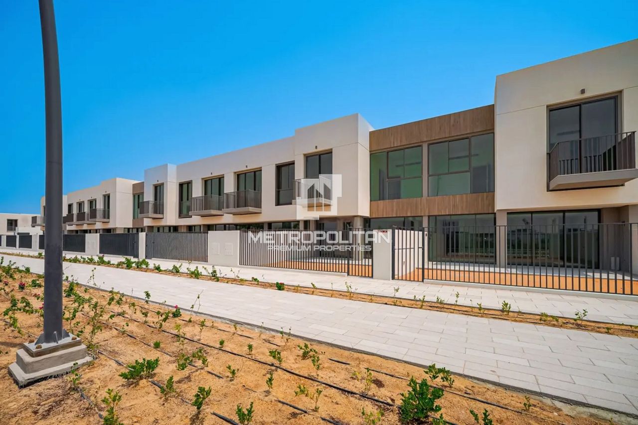 Таунхаус в Дубае, ОАЭ, 174 м² - фото 9