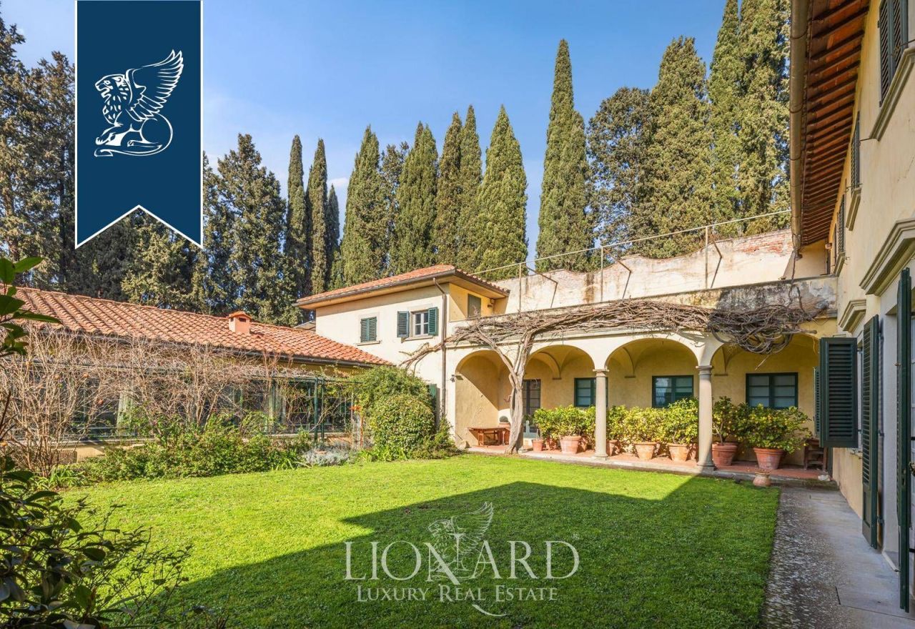 Вилла во Флоренции, Италия, 1 300 м² - фото 5