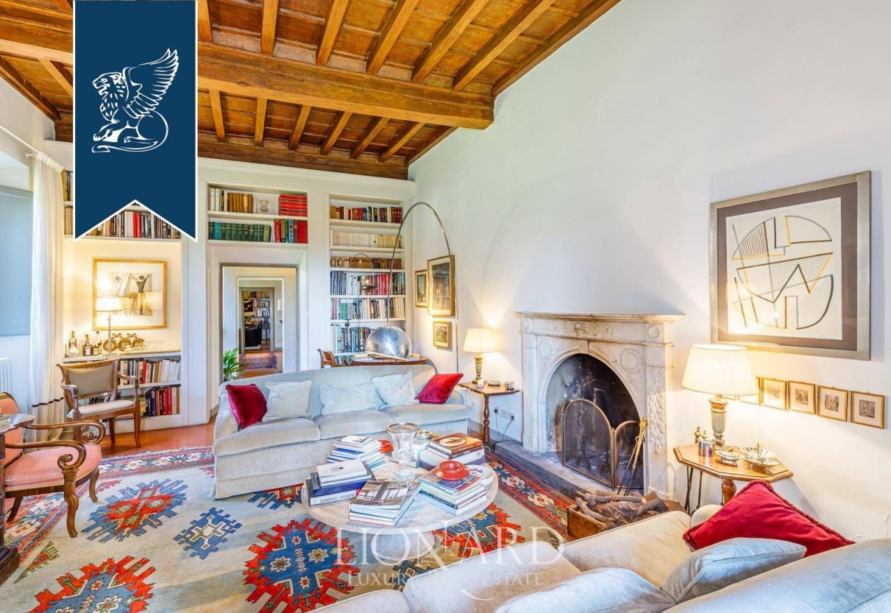 Вилла во Флоренции, Италия, 1 300 м² - фото 14