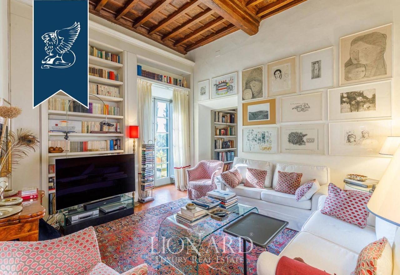 Вилла во Флоренции, Италия, 1 300 м² - фото 17