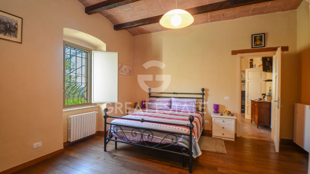 Дом Avigliano Umbro, Италия, 227 м² - фото 13