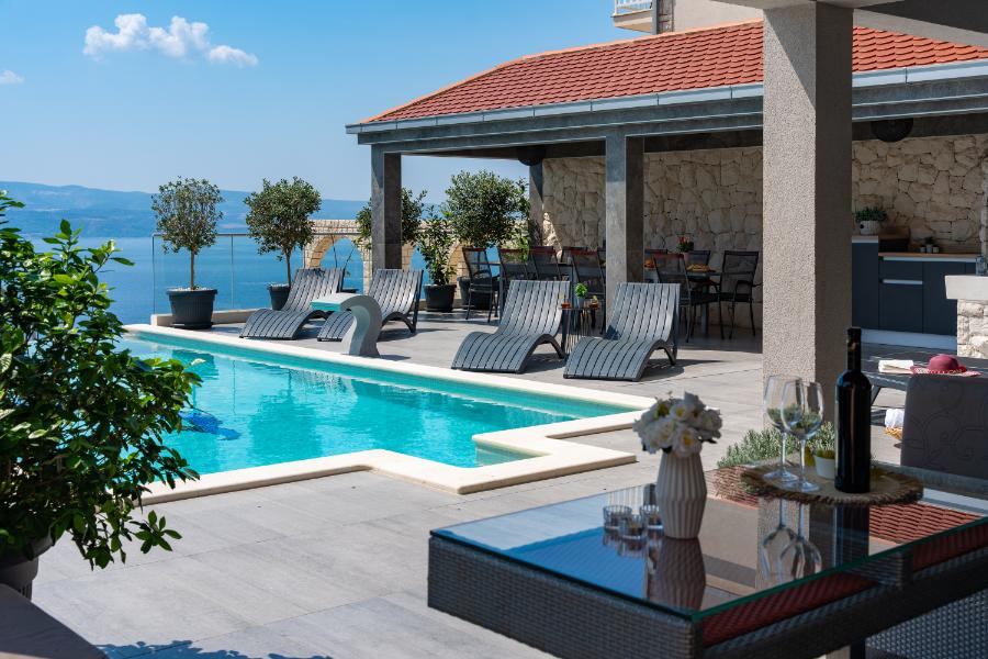 Вилла в Омише, Хорватия, 700 м² - фото 9