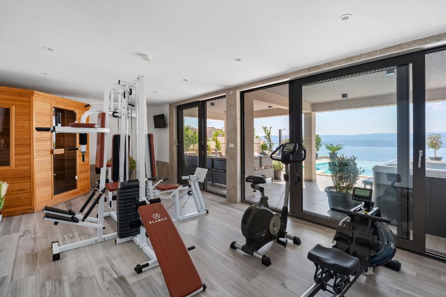 Вилла в Омише, Хорватия, 700 м² - фото 16