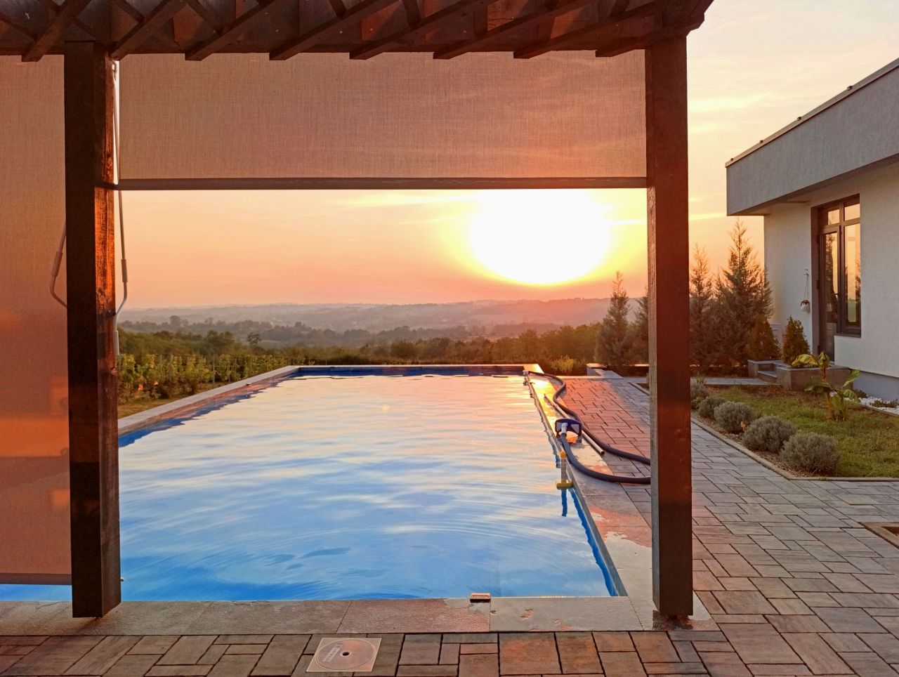 Вилла в Белграде, Сербия, 600 м² - фото 14