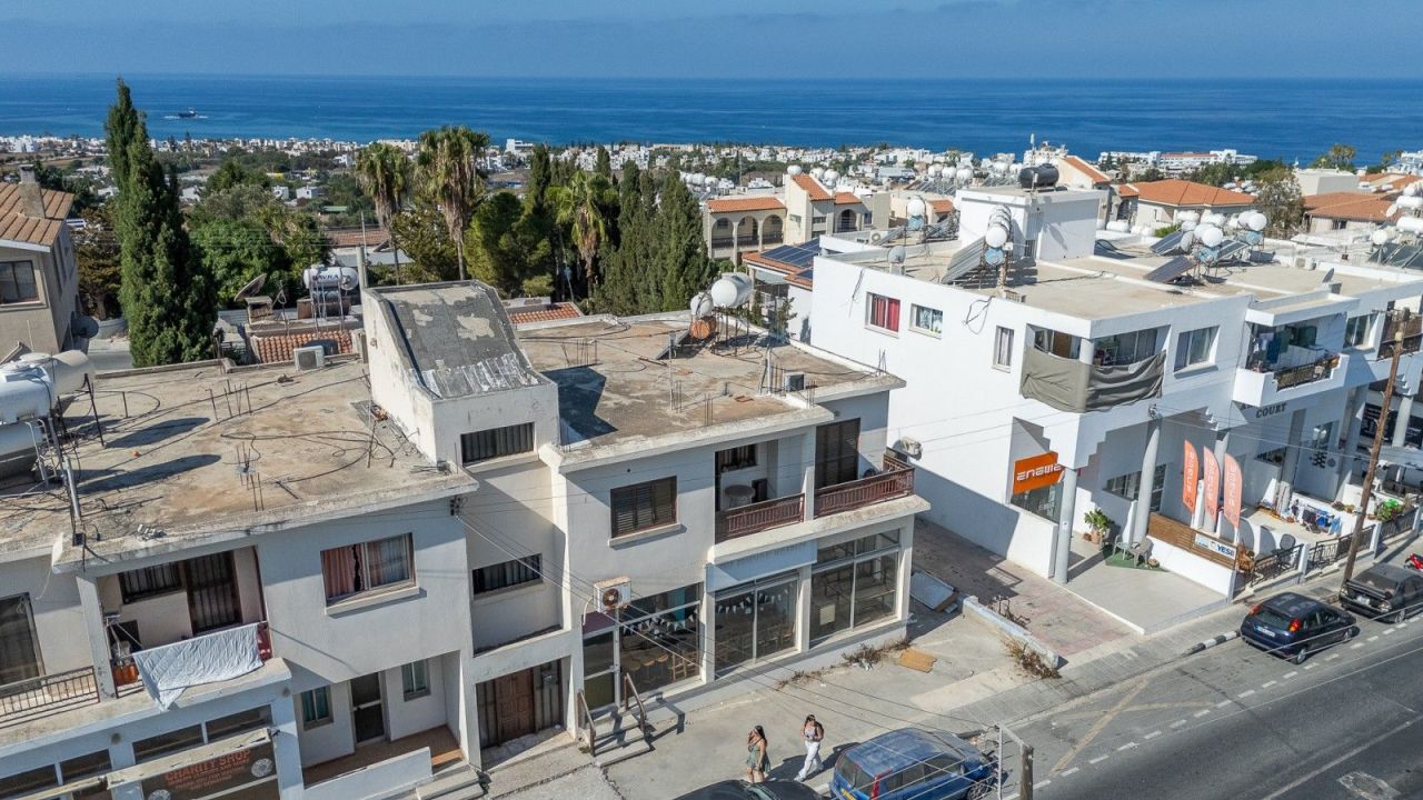 Кафе, ресторан в Пафосе, Кипр, 150 м² - фото 3