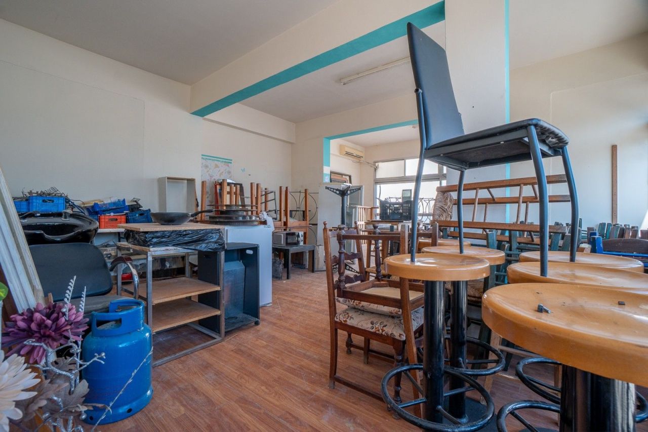 Кафе, ресторан в Пафосе, Кипр, 150 м² - фото 10