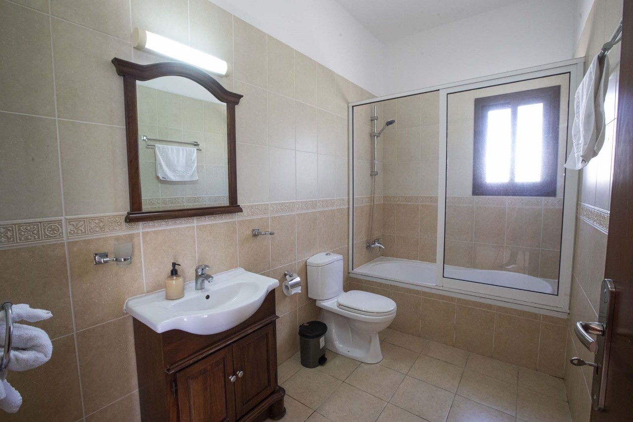 Вилла в Пафосе, Кипр, 350 м² - фото 19