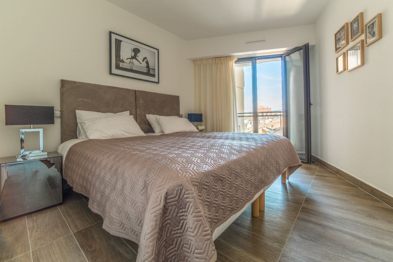 Квартира в Каннах, Франция, 93 м² - фото 8