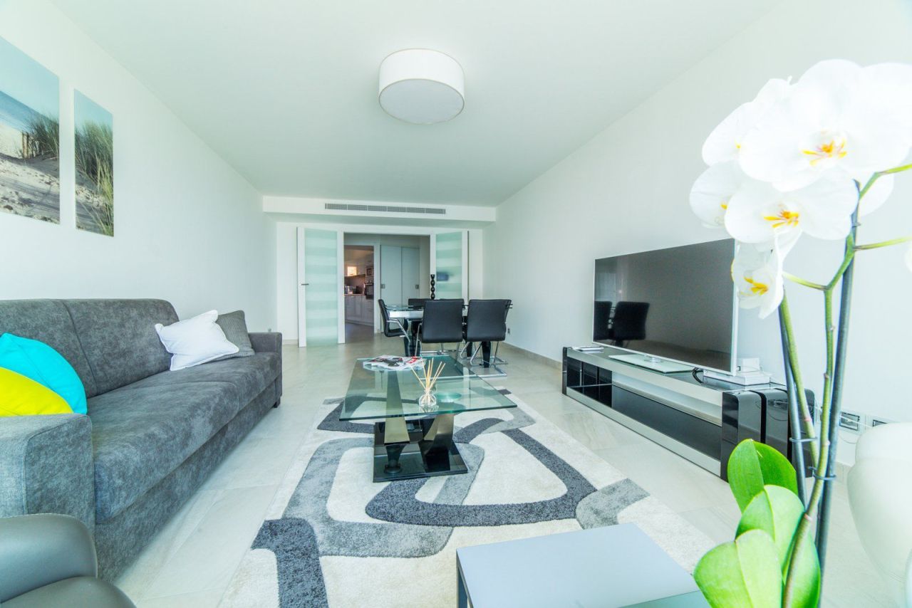 Квартира в Каннах, Франция, 93 м² - фото 3