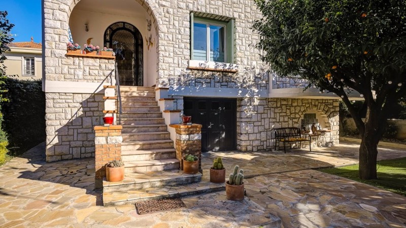 Вилла в Ницце, Франция, 210 м² - фото 5