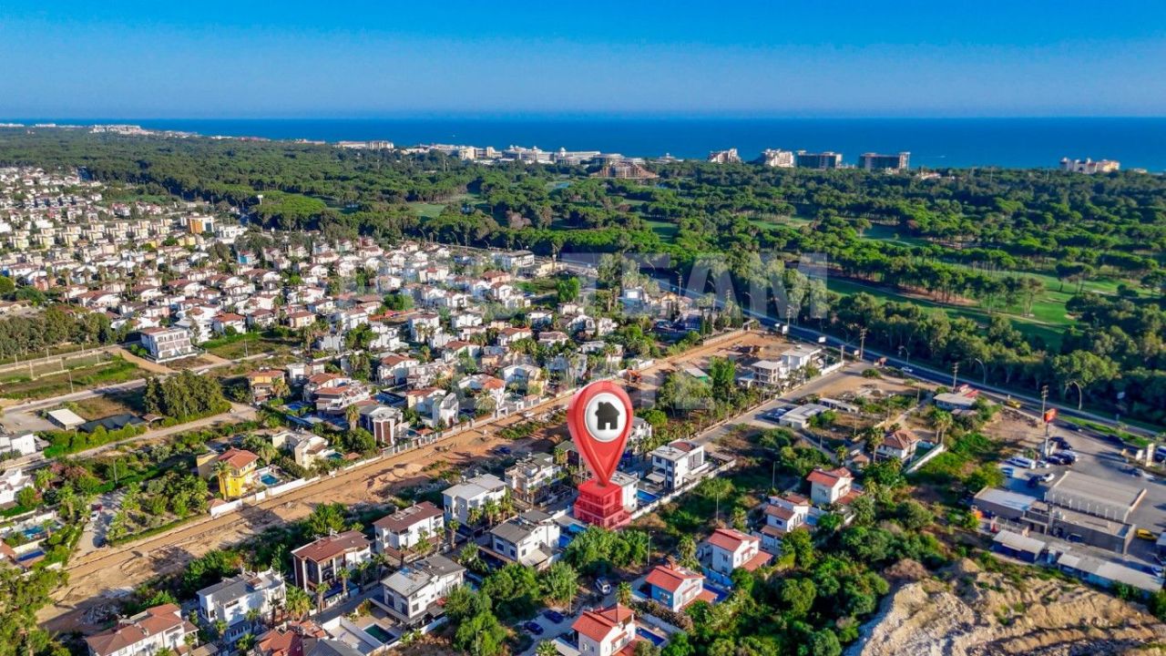 Вилла в Белеке, Турция, 250 м² - фото 1