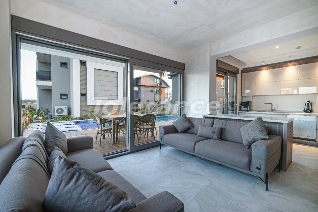 Вилла в Белеке, Турция, 242 м² - фото 4