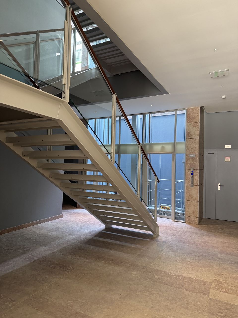 Квартира в Лиссабоне, Португалия, 71 м² - фото 17