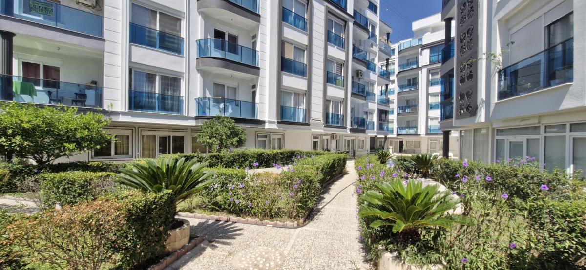 Квартира в Анталии, Турция, 50 м² - фото 2