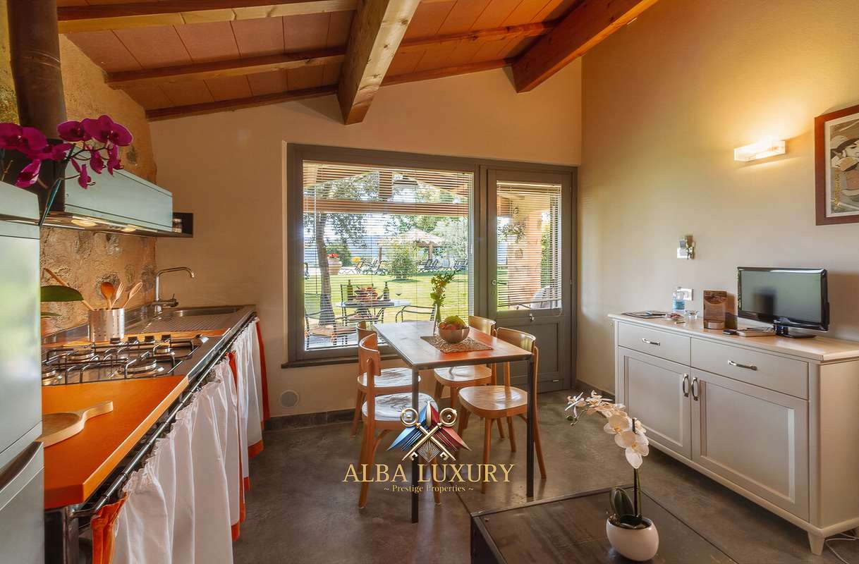 Вилла Strada Provinciale Montiano, Италия, 800 м² - фото 7