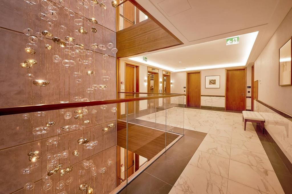 Апартаменты в Тивате, Черногория, 151 м² - фото 2