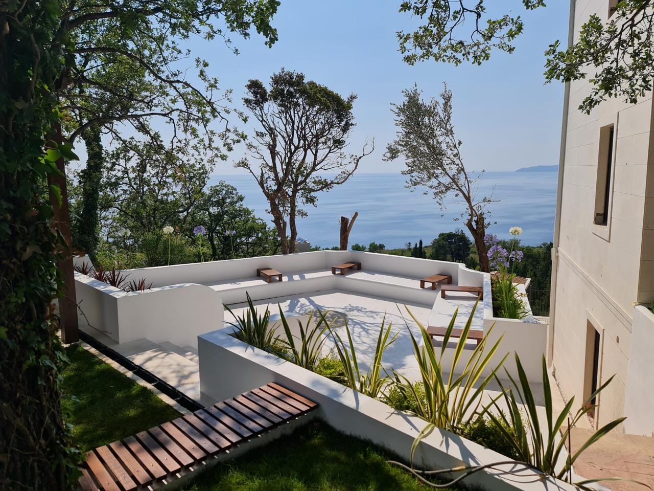 Вилла в Режевичах, Черногория, 300 м² - фото 2