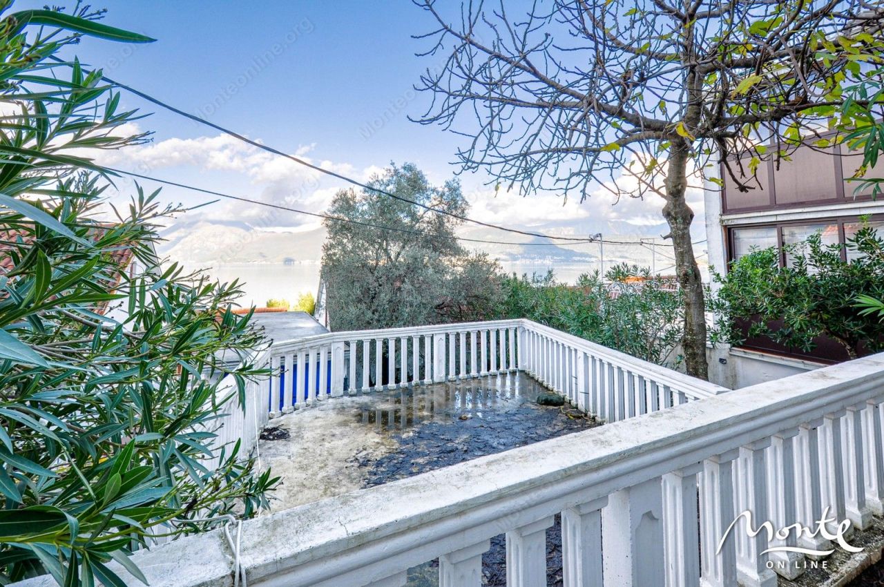 Вилла в Крашичах, Черногория, 168 м² - фото 6