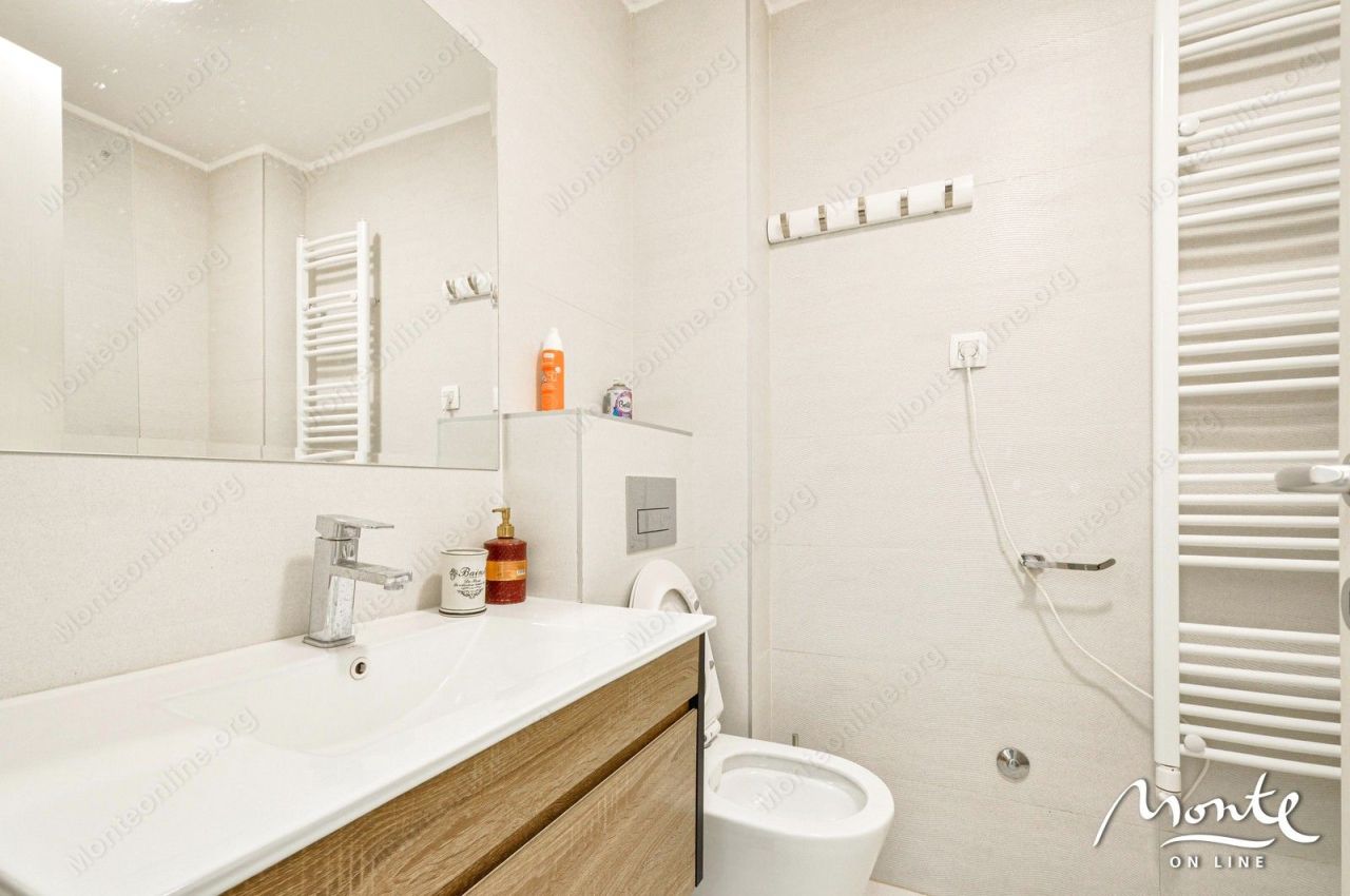 Апартаменты в Тивате, Черногория, 69 м² - фото 7