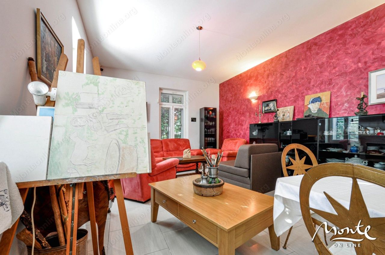 Вилла в Тивате, Черногория, 220 м² - фото 7