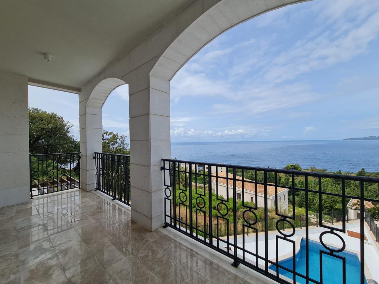 Вилла в Режевичах, Черногория, 300 м² - фото 8