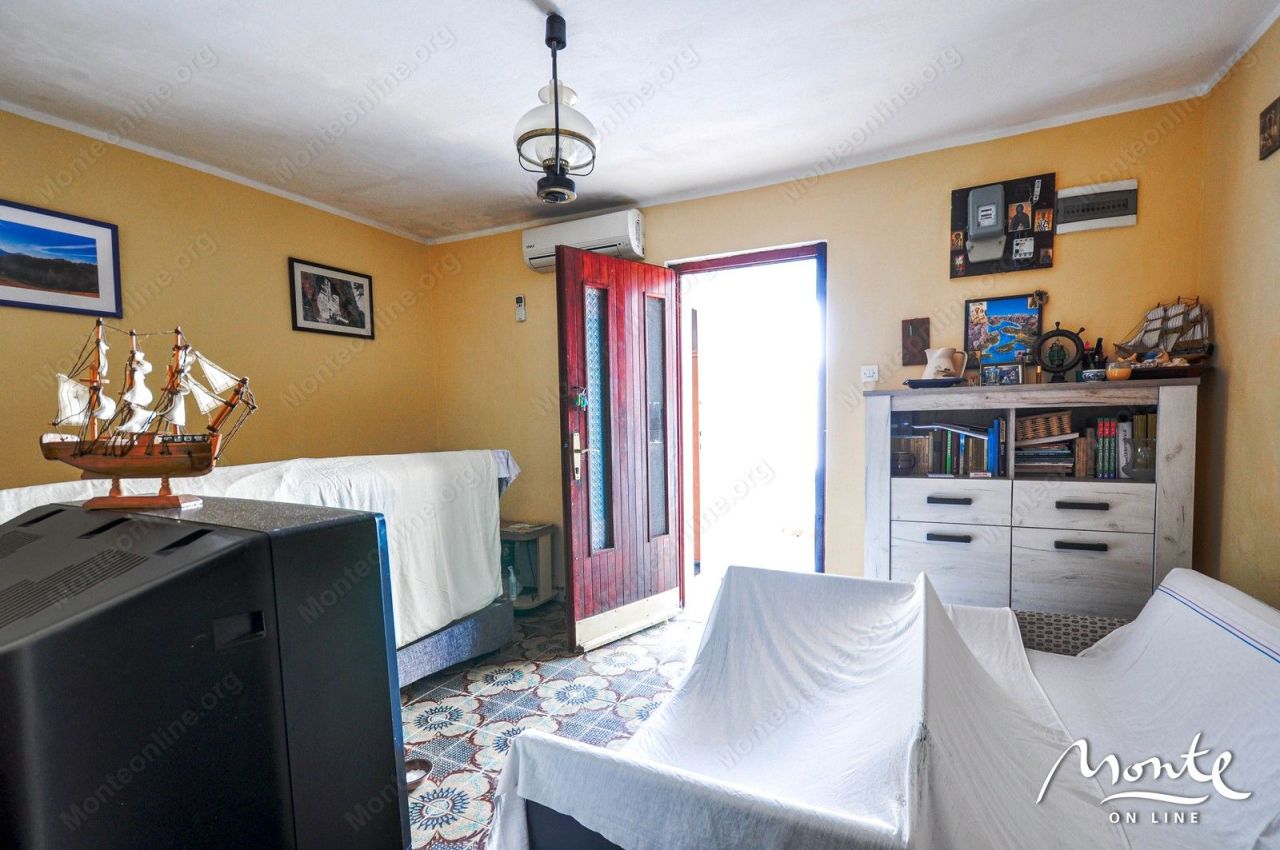 Вилла в Крашичах, Черногория, 168 м² - фото 9