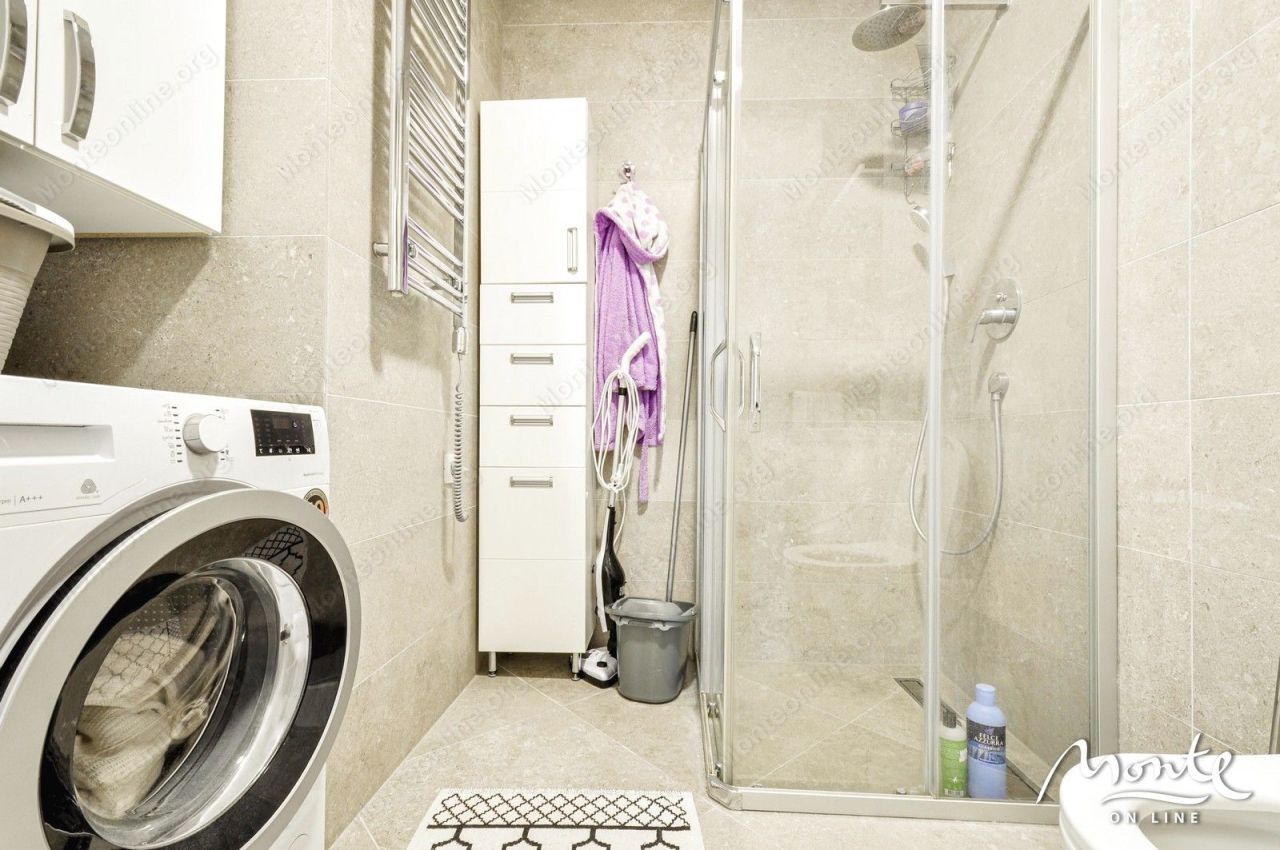 Апартаменты в Тивате, Черногория, 54 м² - фото 11