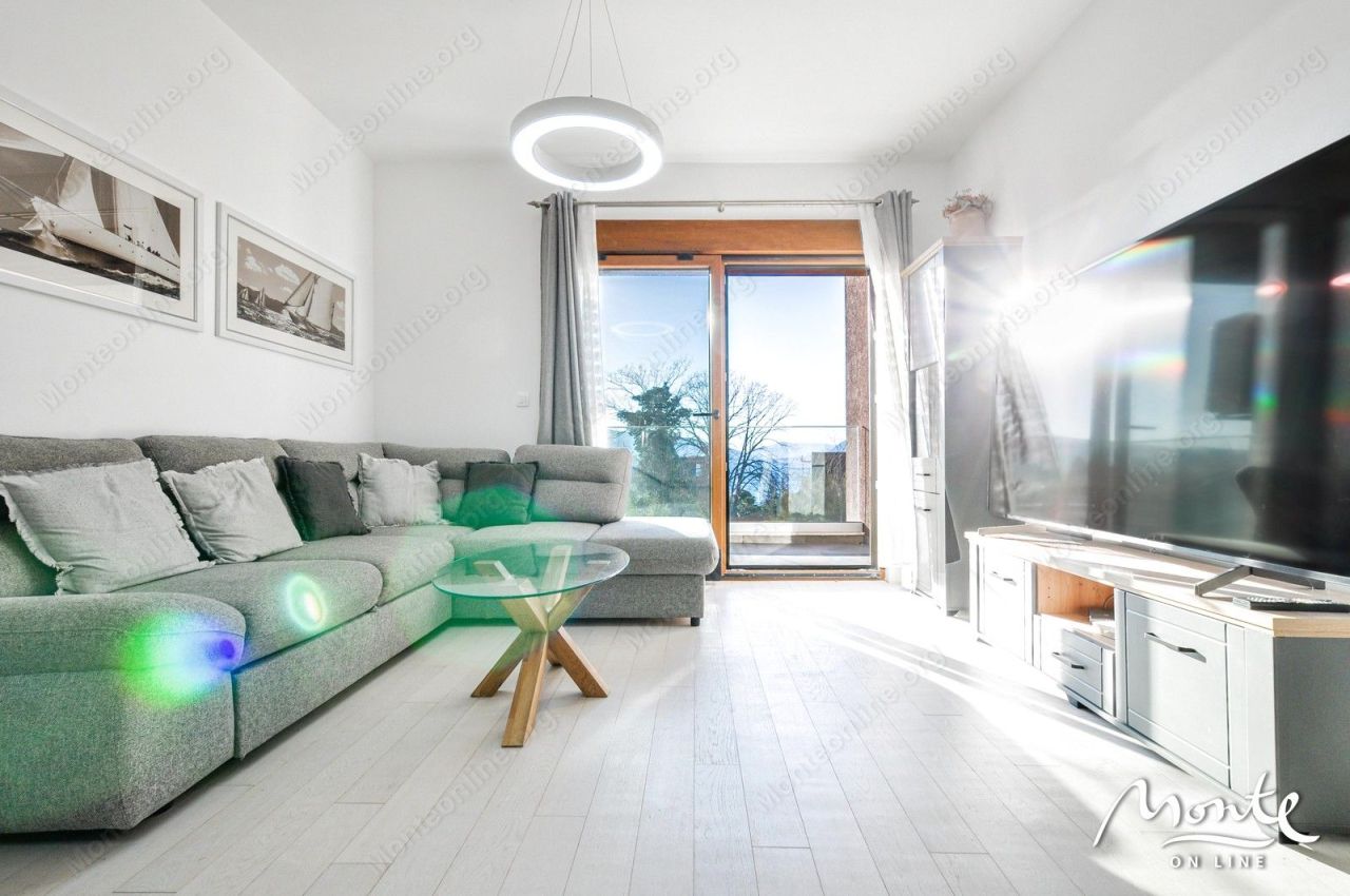 Апартаменты в Тивате, Черногория, 69 м² - фото 15