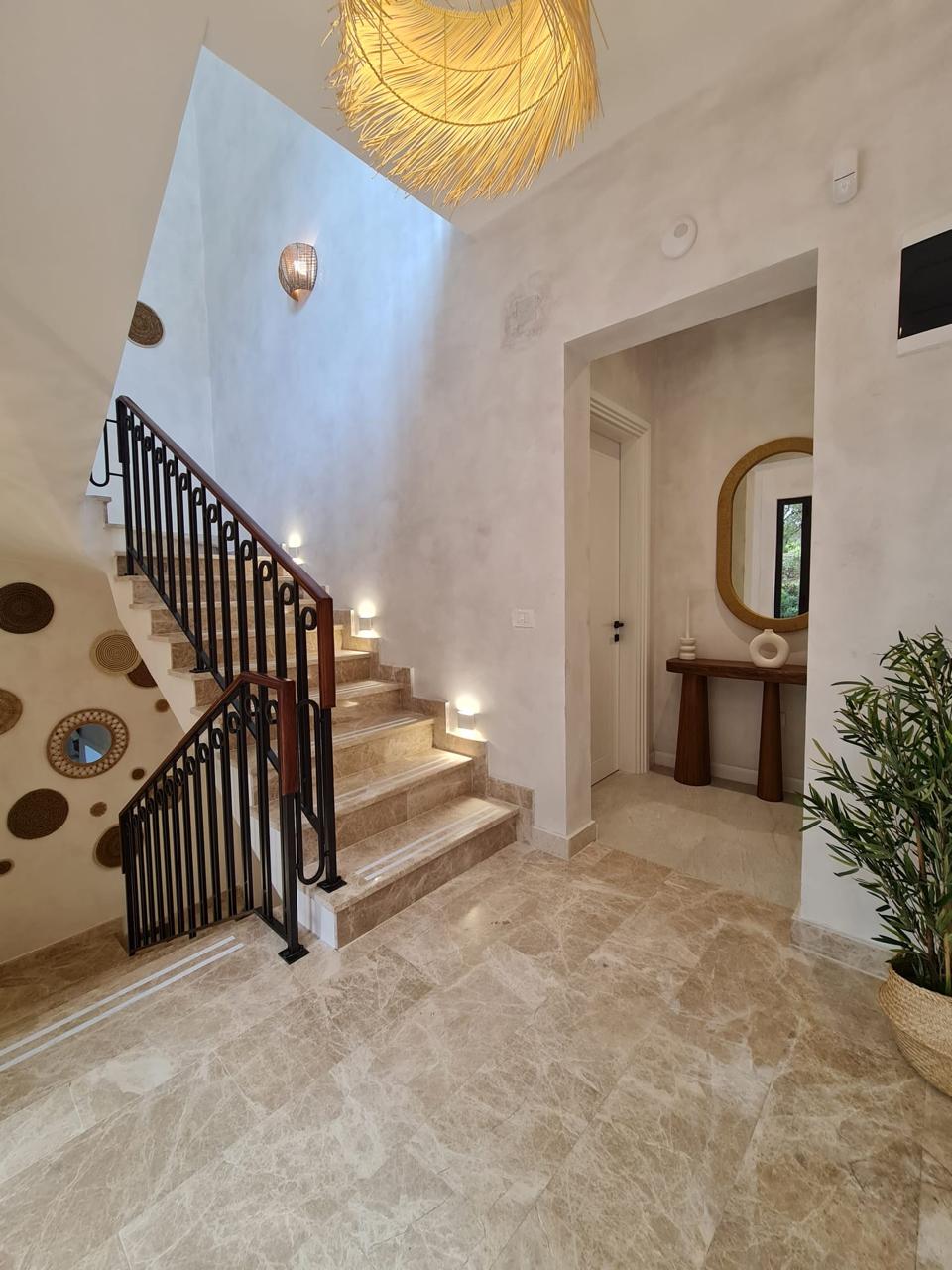 Вилла в Режевичах, Черногория, 300 м² - фото 16