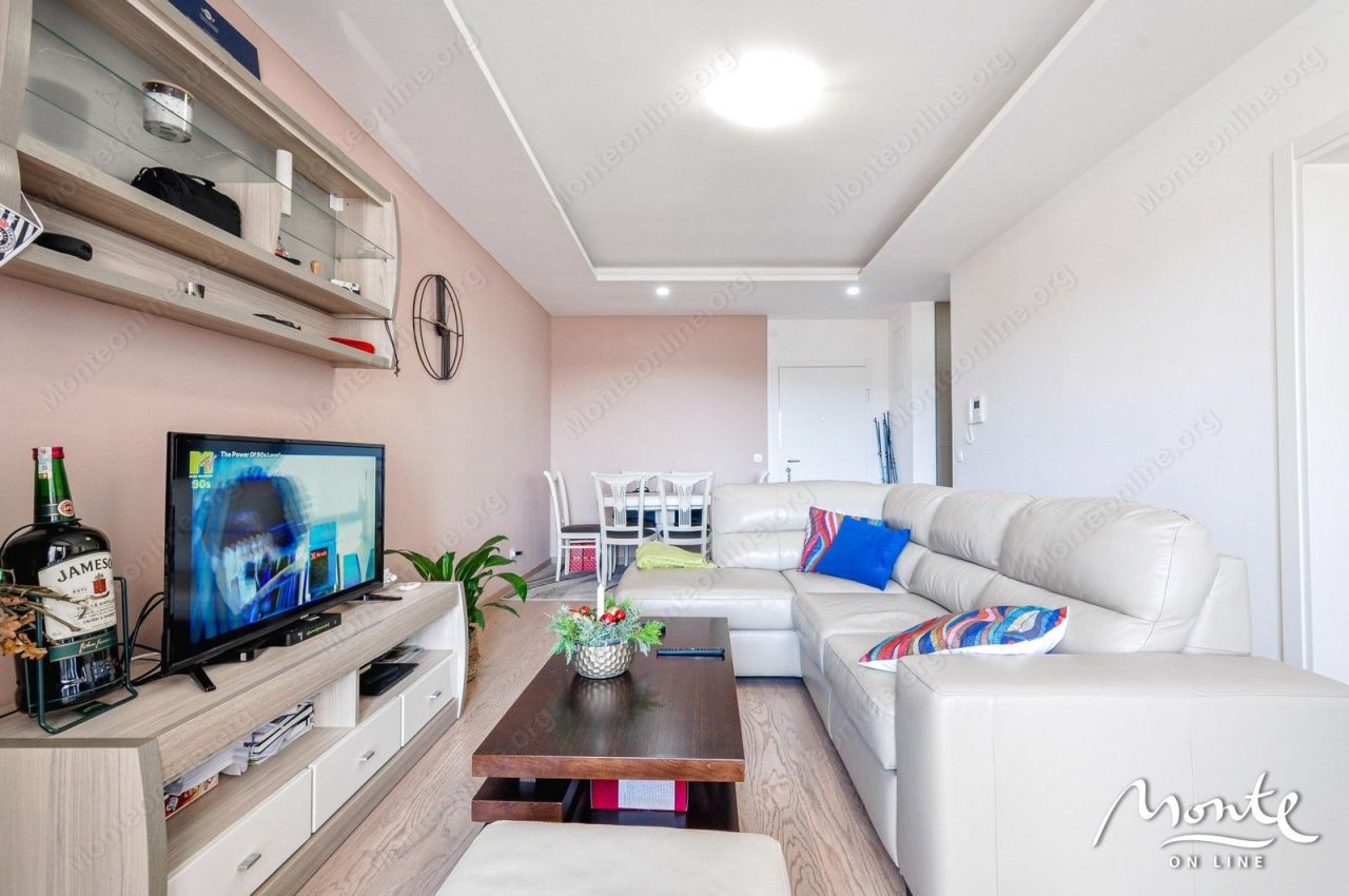 Апартаменты в Тивате, Черногория, 54 м² - фото 16