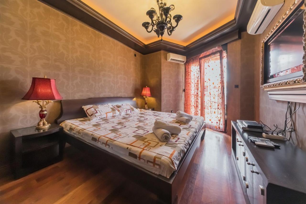 Апартаменты в Доброте, Черногория, 80 м² - фото 18