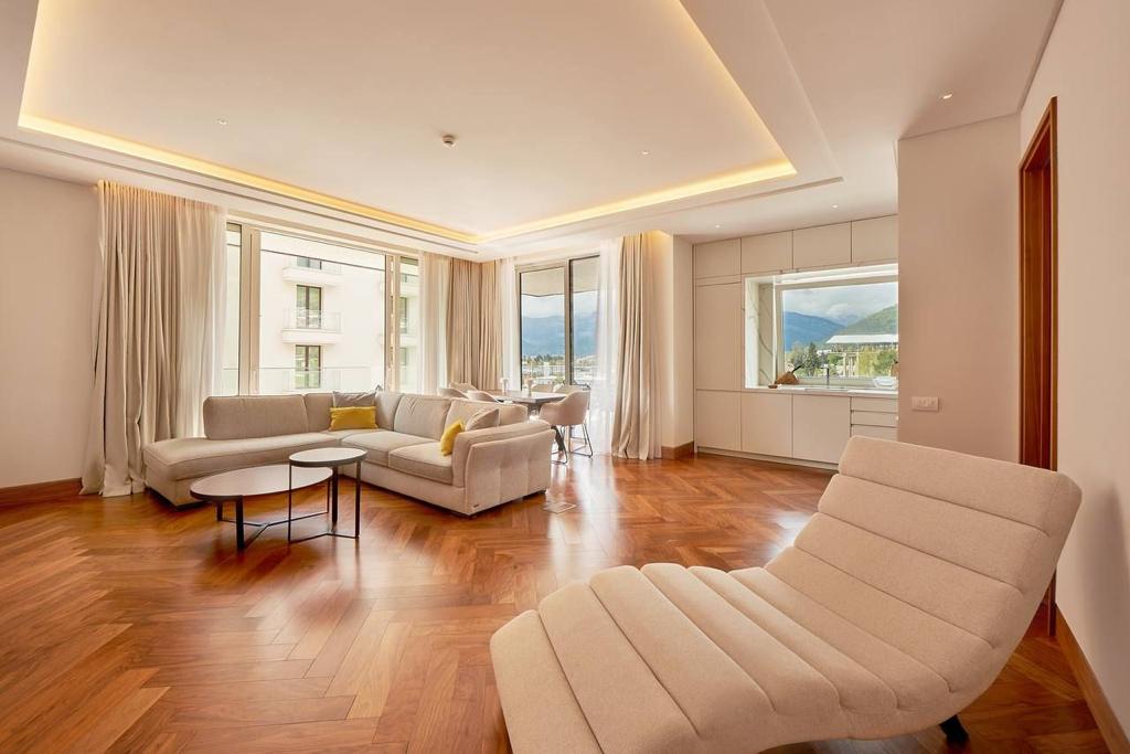 Апартаменты в Тивате, Черногория, 151 м² - фото 18