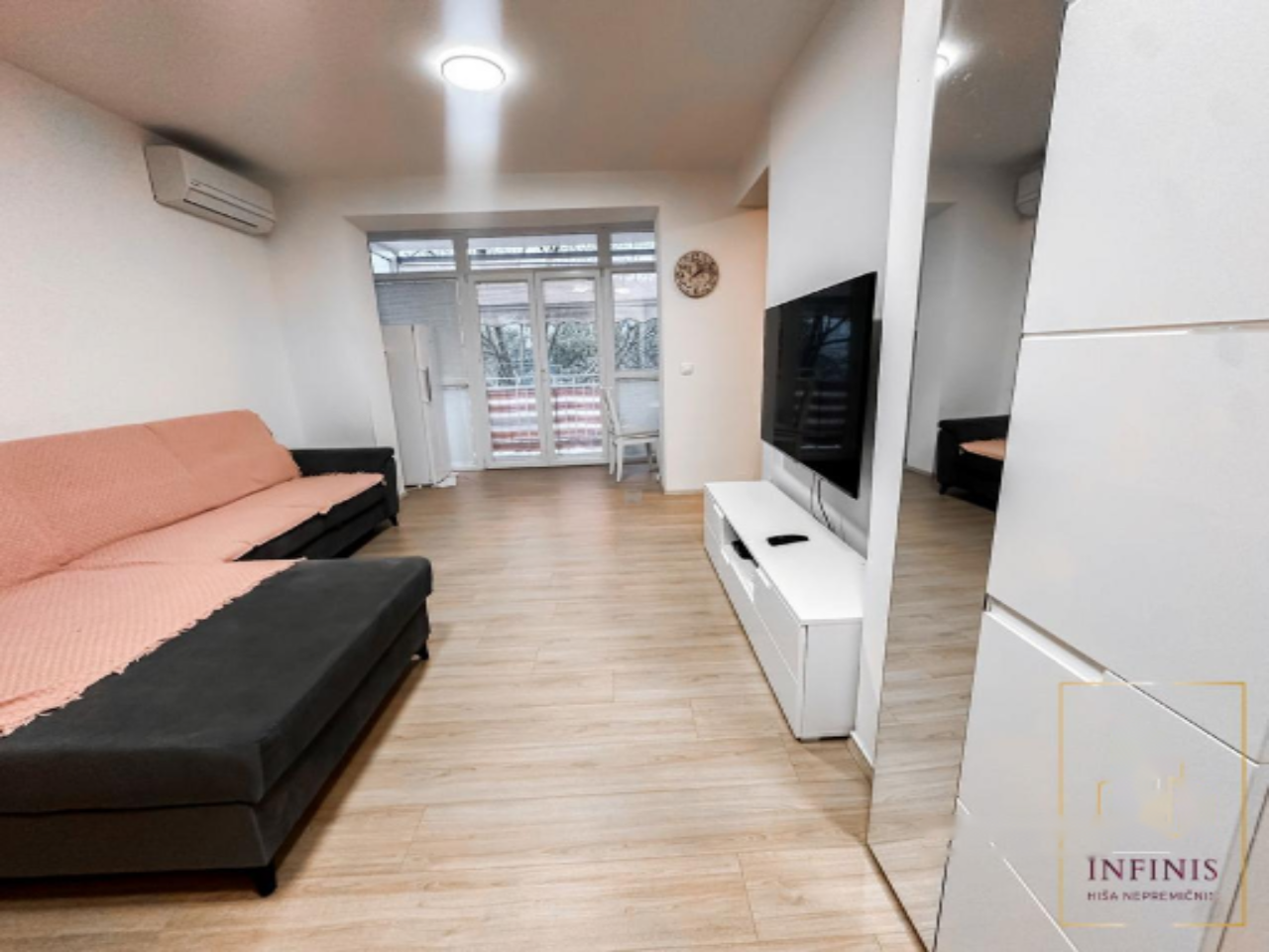 Квартира в Луции, Словения, 77 м² - фото 1