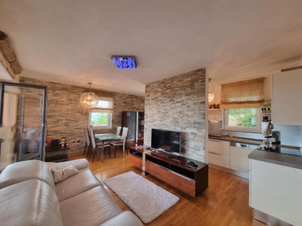 Квартира в Копере, Словения, 85 м² - фото 1