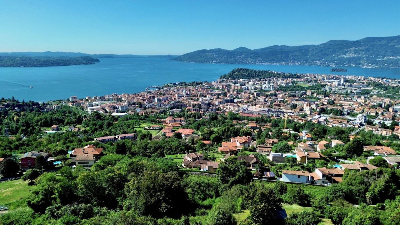 Земля в Вербании, Италия, 5 858 м² - фото 5