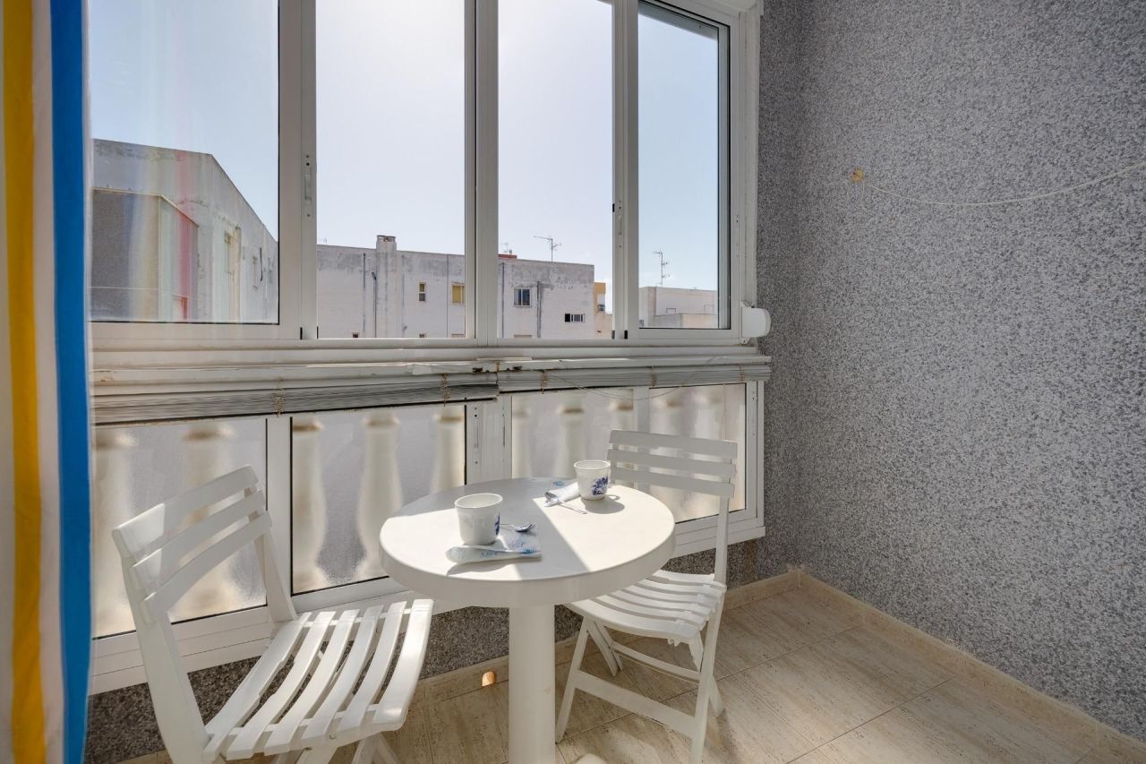 Студия в Торревьехе, Испания, 31 м² - фото 1