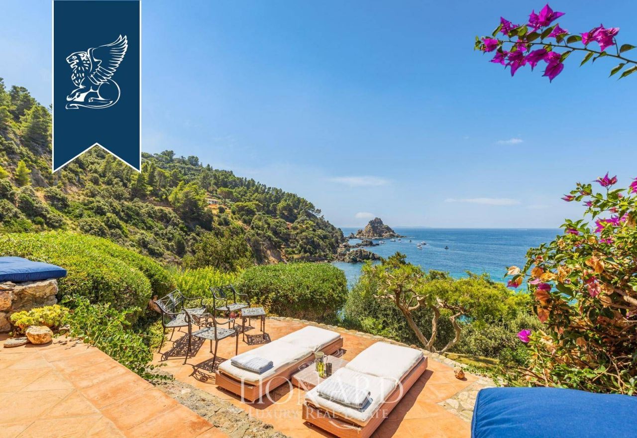 Вилла в Монте-Арджентарио, Италия, 450 м² - фото 12