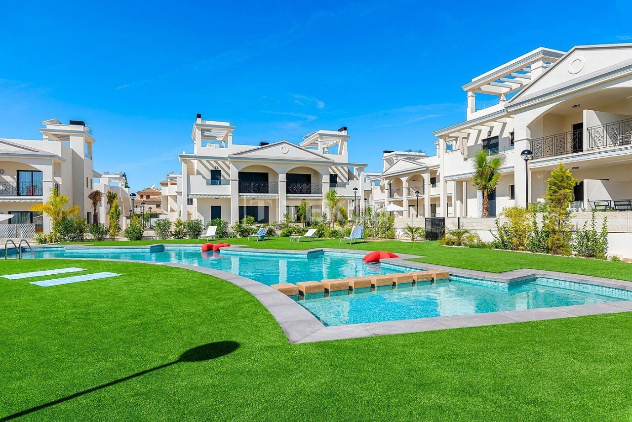 Апартаменты в Рохалесе, Испания, 107 м² - фото 4