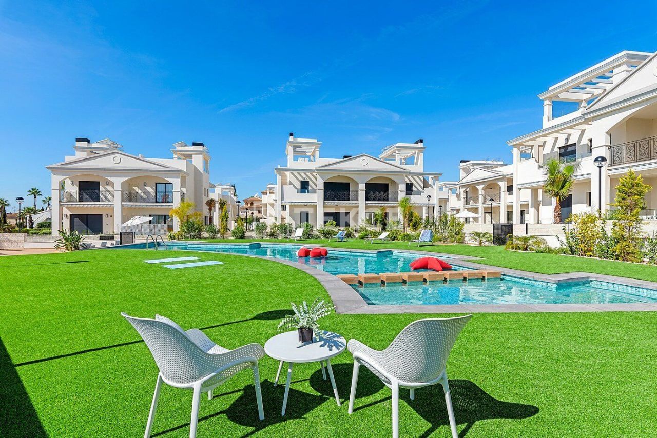 Апартаменты в Рохалесе, Испания, 107 м² - фото 5