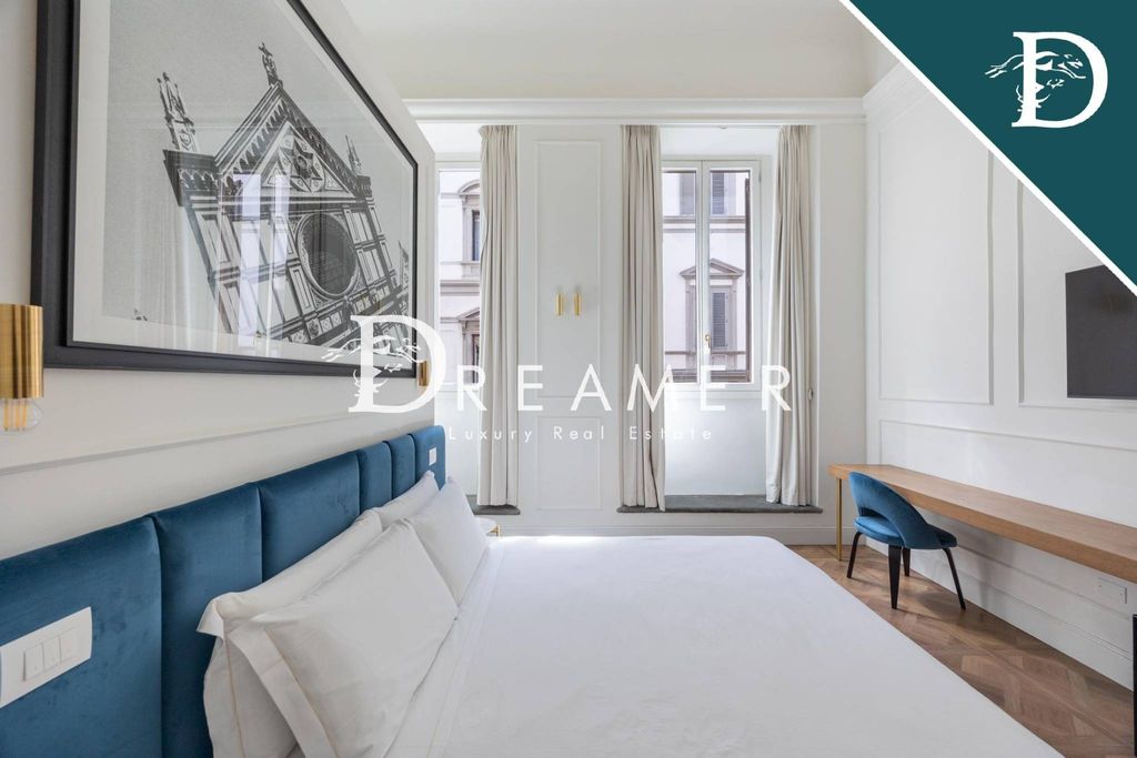 Квартира во Флоренции, Италия, 200 м² - фото 1