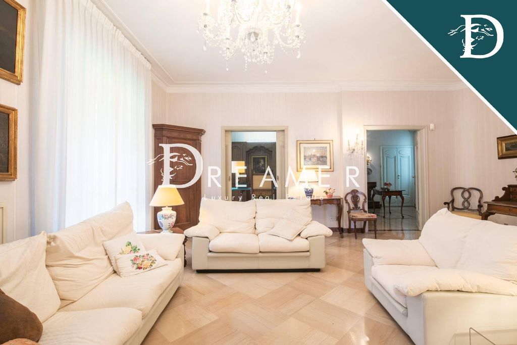 Квартира во Флоренции, Италия, 350 м² - фото 1